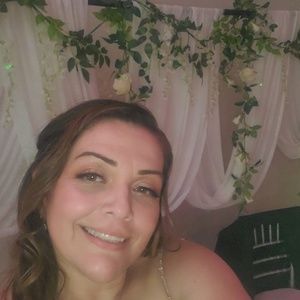 Meet your Posher, Hilda